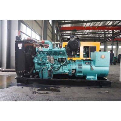 120kw東方紅柴油發(fā)電機(jī)組-東方紅6缸柴油機(jī)LR6B3L-DA柴油發(fā)電機(jī)組,缸徑/行程：108/125mm,柴油發(fā)電機(jī)組水冷發(fā)動機(jī)功率138KW,柴油發(fā)電機(jī)組配套馬拉松斯坦福發(fā)電機(jī)。廠價直銷歡迎選購：13773399855。