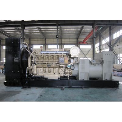 工廠直銷700KW柴油發(fā)電機(jī)，品牌有廣西玉柴、無錫動力、威曼、科克等柴油發(fā)電機(jī)組。廠價直銷歡迎選購：13773399855。