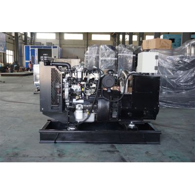 40kw珀金斯柴油發電機組-珀金斯3缸柴油機1103A-33TG1柴油發電機組,缸徑/行程：105/127mm,柴油發電機組水冷發動機功率46KW,柴油發電機組配套馬拉松斯坦福發電機。廠價直銷歡迎選購：13773399855。