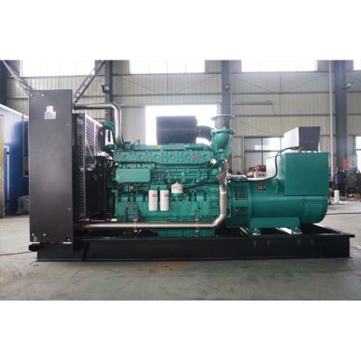 600kw玉柴柴油發電機組-玉柴6缸柴油機YC6TD840-D31柴油發電機組,缸徑/行程：152/180mm,柴油發電機組水冷發動機功率616KW,柴油發電機組配套馬拉松斯坦福發電機。廠價直銷歡迎選購：13773399855。