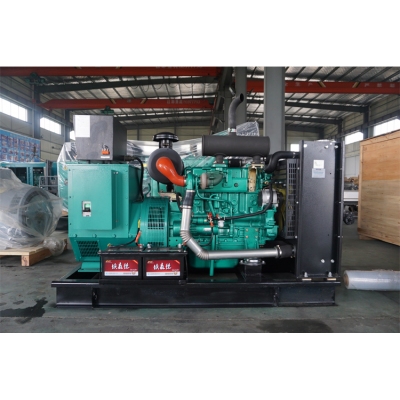 50KW玉柴柴油發電機組-玉柴4缸柴油機YCD4Y33H6-90,柴油發電機組缸徑/行程：110/125mm,柴油發電機組水冷發動機功率66KW,柴油發電機組配套馬拉松斯坦福發電機。廠價直銷歡迎選購：13773399855。
